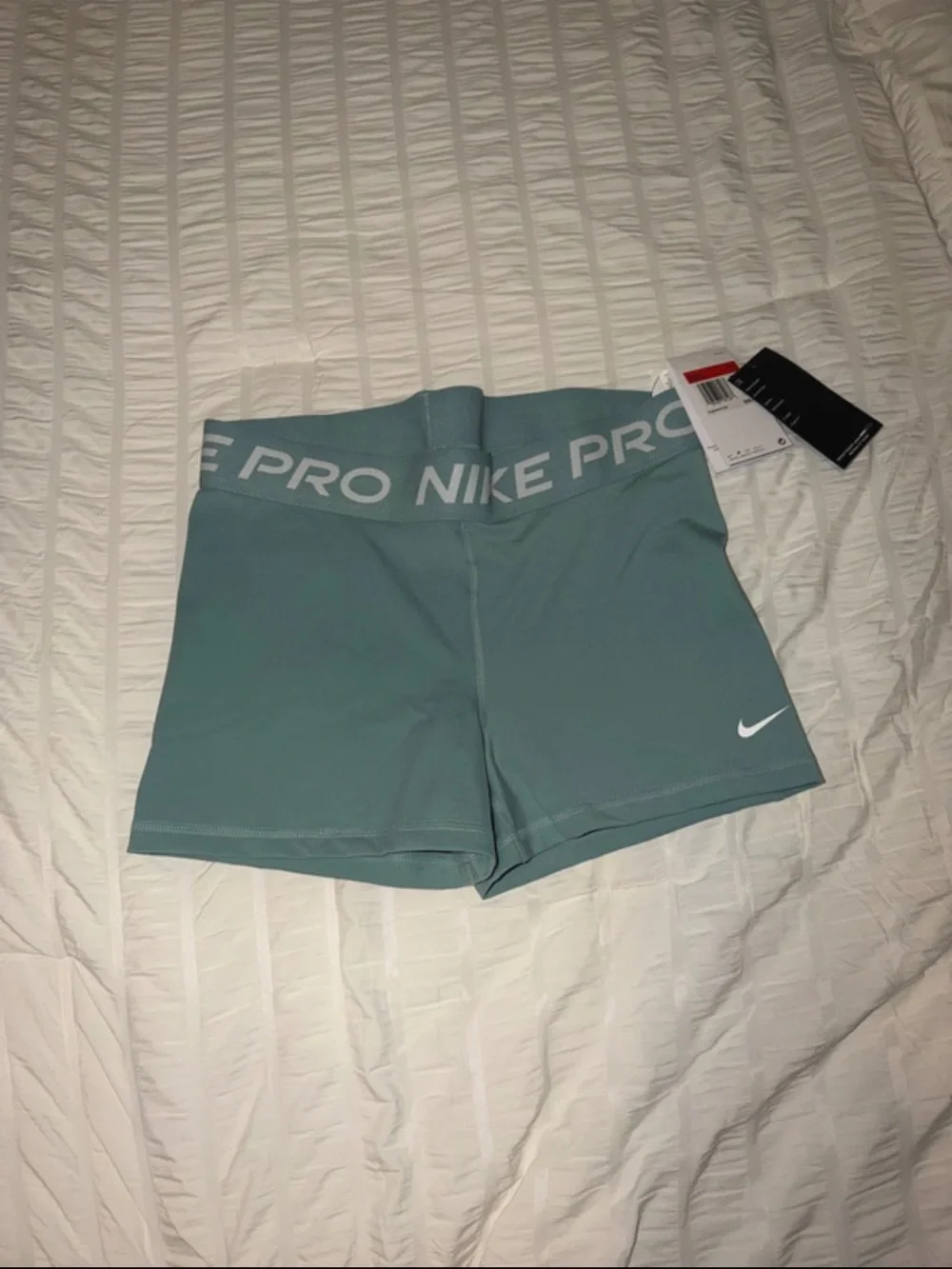 Nike Teal Sports Bra and Pro Shorts Set